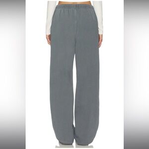 SKIMS Boyfriend Fleece Baggy Sweatpants Zircon Wide Leg Pants- NWT